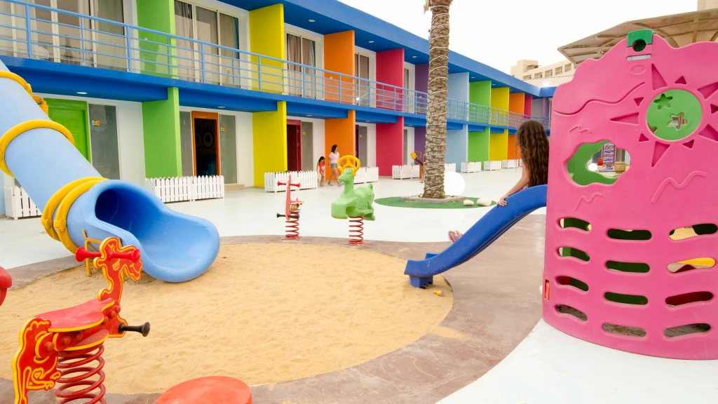 الفندق تيدا سويس إن بلازا & أكوا بارك - العين السخنة